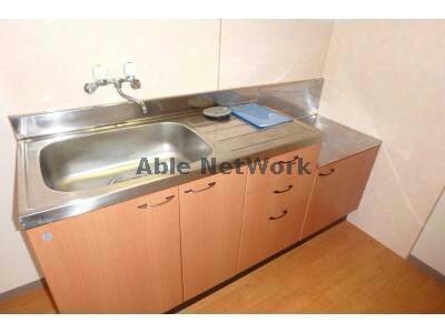 ファミーユ中山の物件内観写真