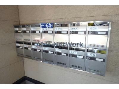 ファミーユ中山の物件外観写真