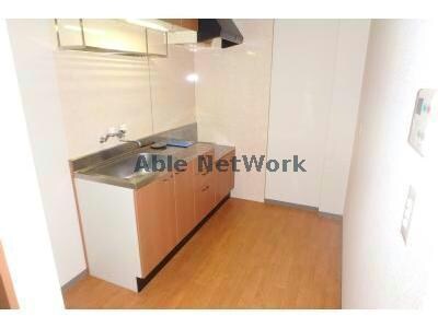 ファミーユ中山の物件内観写真