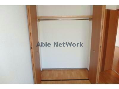 ファミーユ中山の物件内観写真