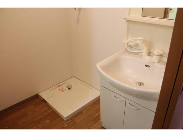 アーバンコート志貴崎の物件内観写真