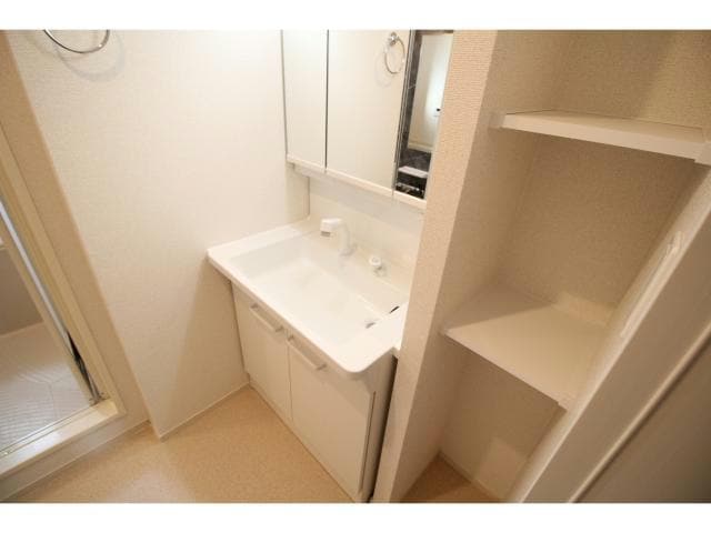 ブルー ローズの物件内観写真