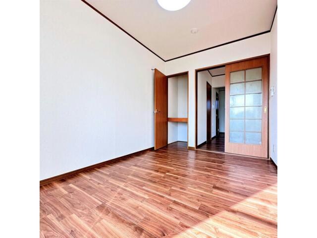 ユーハイツパーシモンの物件内観写真