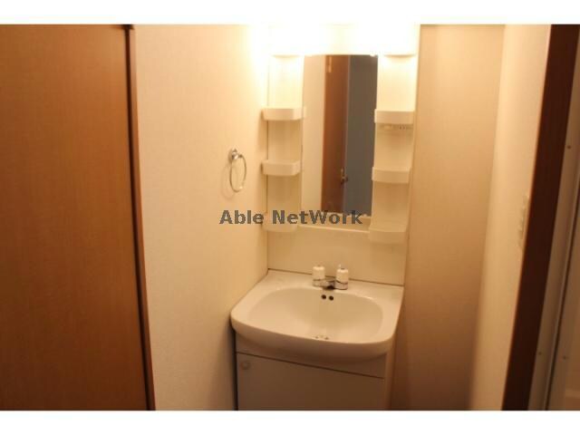 ヴィラアドニスの物件内観写真