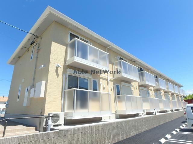 ラ・クレールの物件外観写真