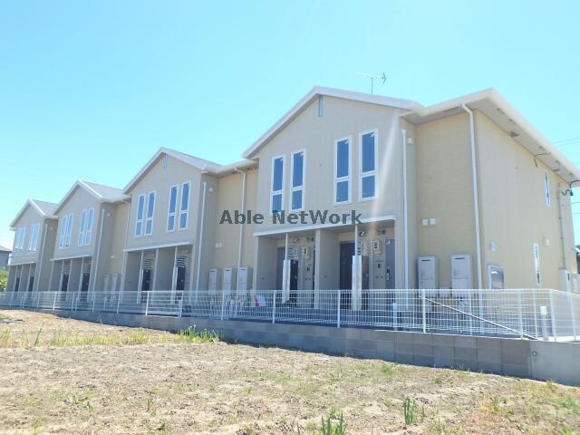 ラ・クレールの物件外観写真