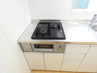 ラ・カーサ・スペランツァ高浜の物件内観写真