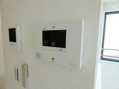 ラ・カーサ・スペランツァ高浜の物件内観写真