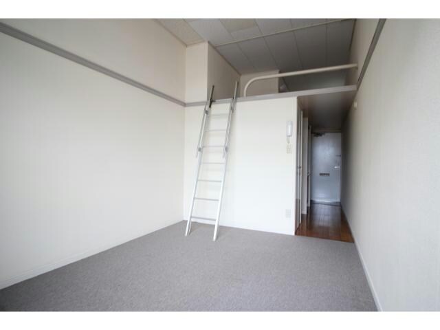 西岡崎駅前アールの物件内観写真