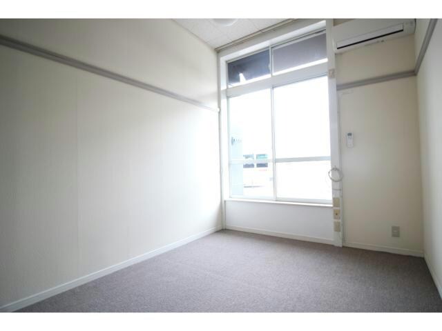 西岡崎駅前アールの物件内観写真