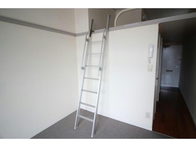 西岡崎駅前アールの物件内観写真