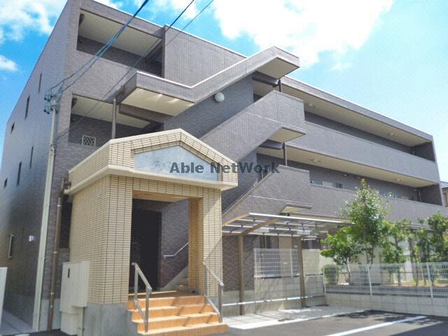 ウイングヒルズの物件外観写真