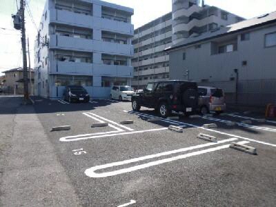 プレイン安城の物件外観写真