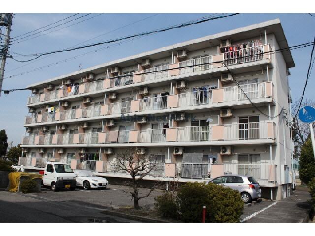 シャトレベール青山の物件外観写真