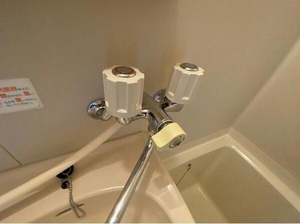 エブリワン西棟の物件内観写真