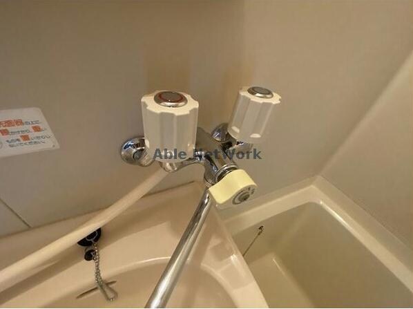 エブリワン西棟の物件内観写真