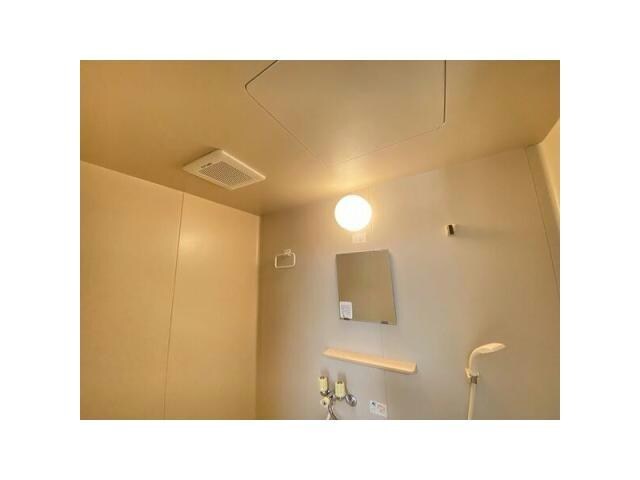 エブリワン西棟の物件内観写真