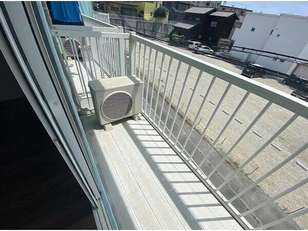 エブリワン西棟の物件内観写真