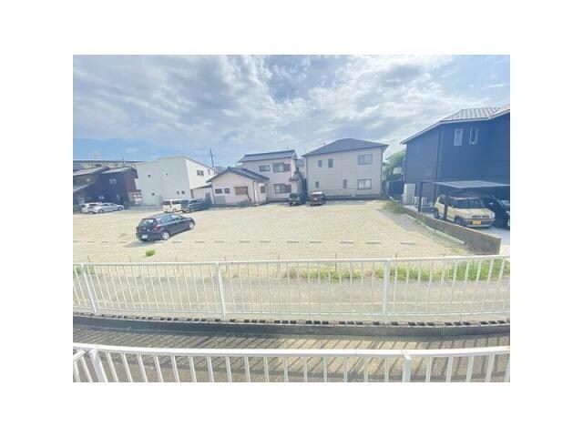 エブリワン西棟の物件内観写真