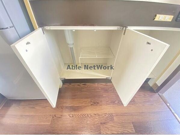 エブリワン西棟の物件内観写真