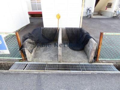 コーポ鳥山の物件外観写真