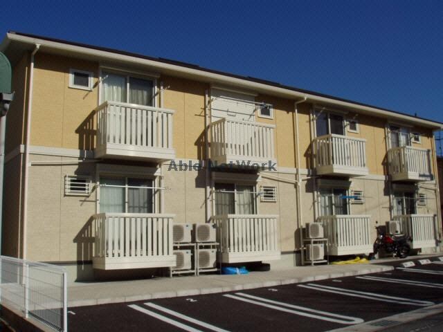 ベェルヴェルの物件外観写真