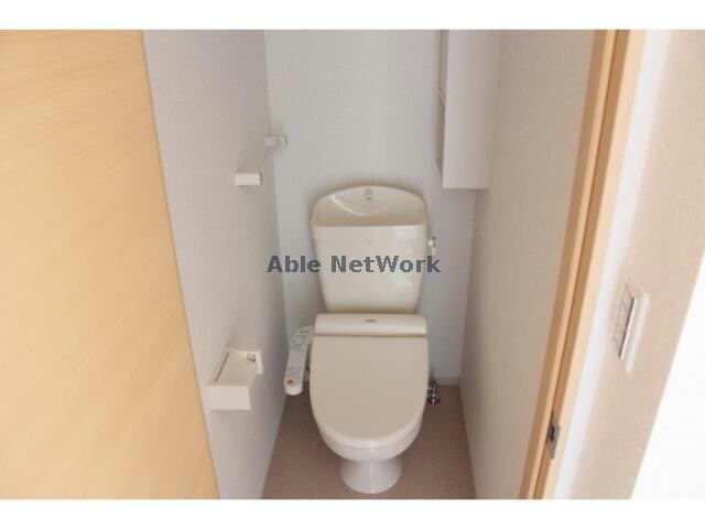 フィオリーレＢの物件内観写真