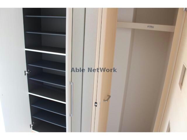 フィオリーレＢの物件内観写真