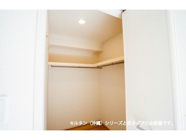 ヴィラ・アリーエⅤの物件内観写真