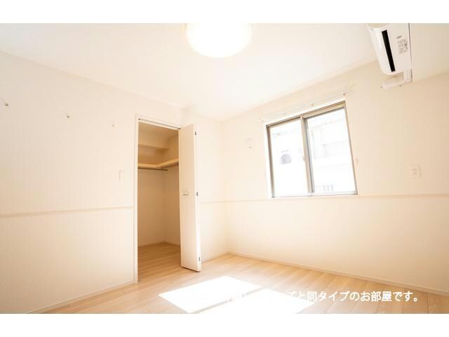 ヴィラ・アリーエⅤの物件内観写真