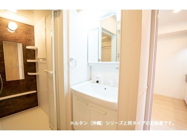 ヴィラ・アリーエⅤの物件内観写真