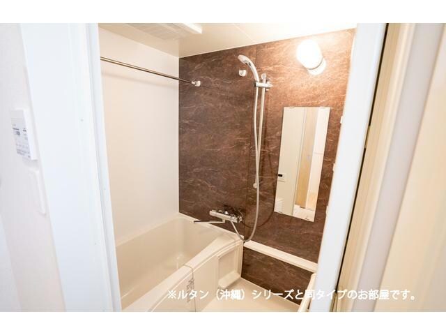 ヴィラ・アリーエⅤの物件内観写真