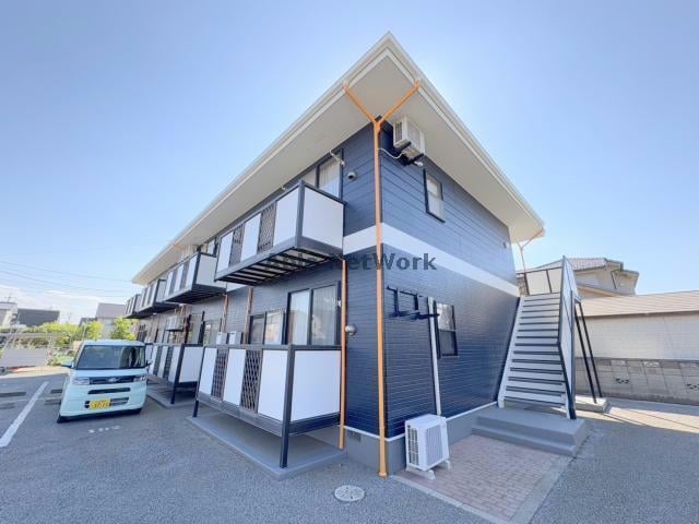 シャンガッセの物件外観写真