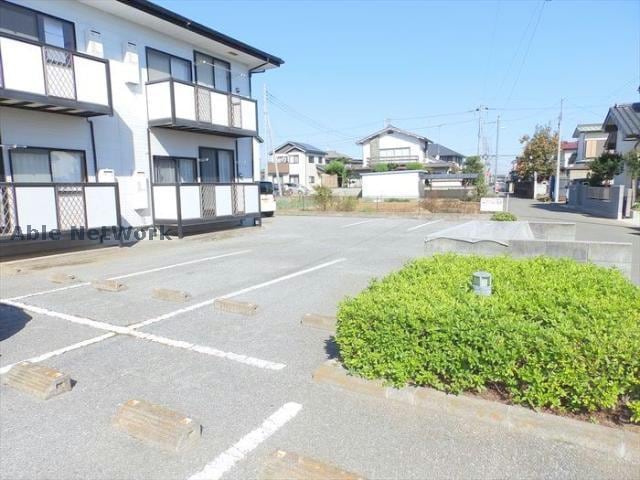 シャンガッセの物件外観写真