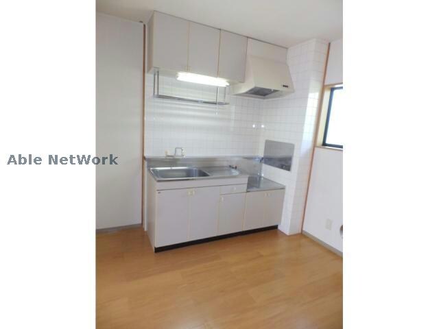 リバーサイド中川の物件内観写真