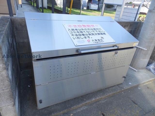 リバーサイド中川の物件外観写真