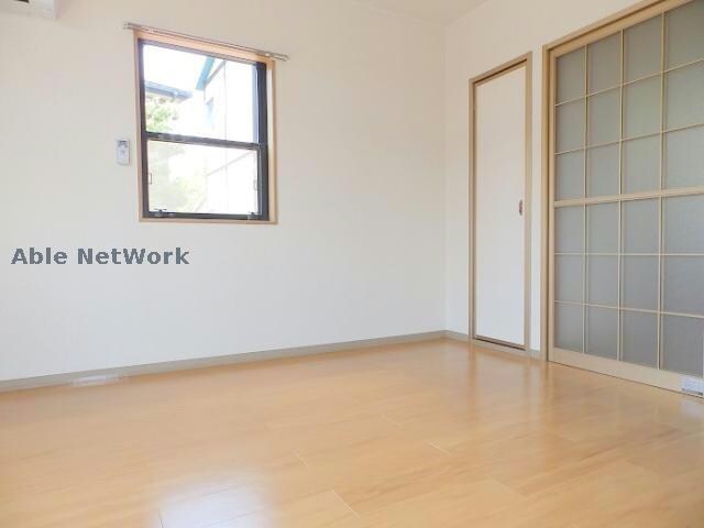 リバーサイド中川の物件内観写真