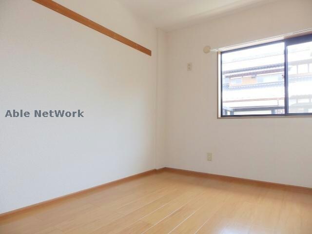 リバーサイド中川の物件内観写真