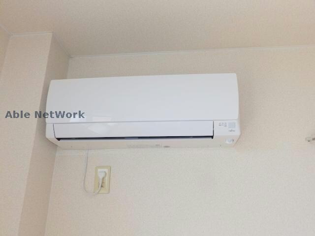 リバーサイド中川の物件内観写真