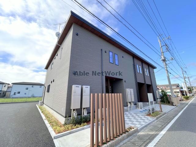 ポム・ド・テールの物件外観写真