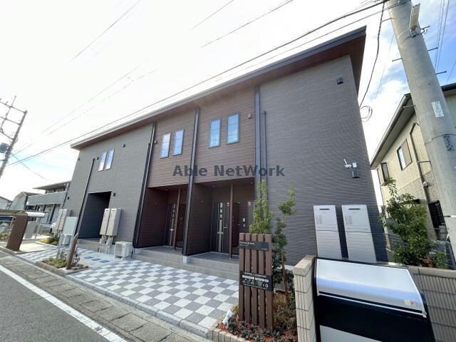 ポム・ド・テールの物件外観写真