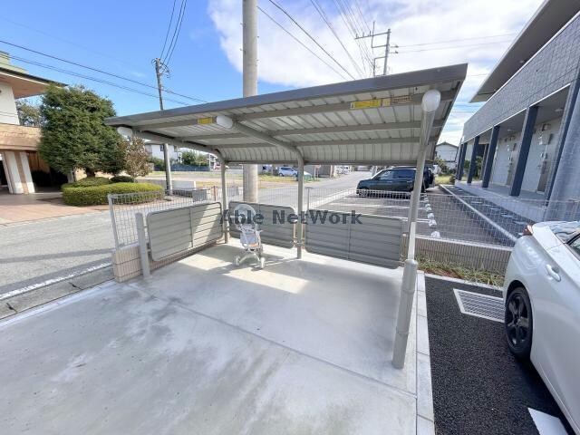 ポム・ド・テールの物件外観写真