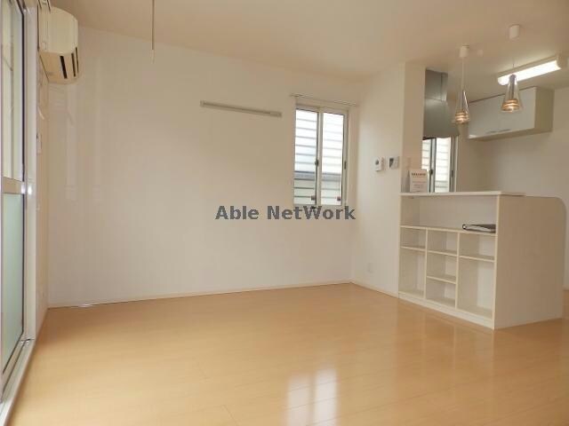 ロイヤル・ロッシーニＣの物件内観写真