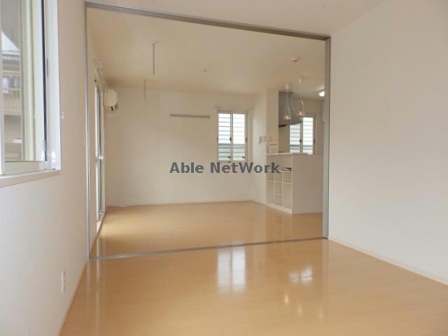 ロイヤル・ロッシーニＣの物件内観写真