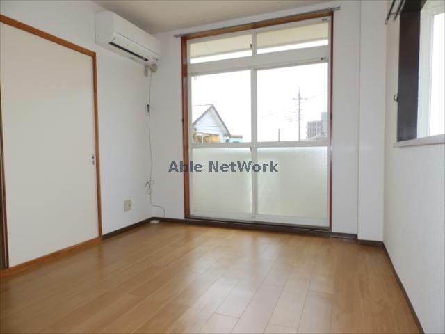 ライフサークルパート１の物件内観写真