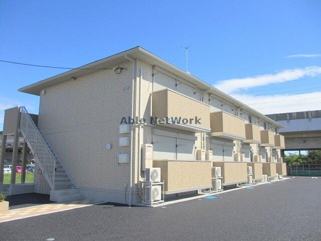 リアンの物件外観写真