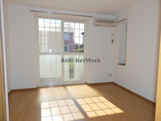 エトランゼⅡの物件内観写真