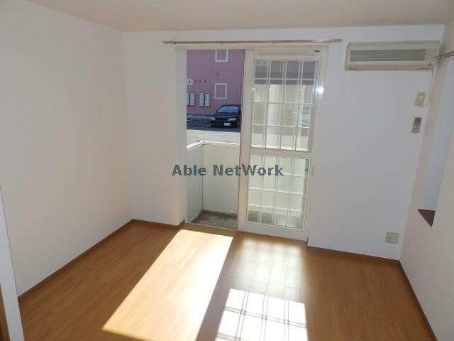 エトランゼⅡの物件内観写真