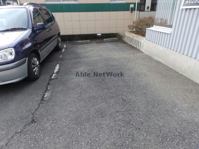 睦ハイツの物件外観写真