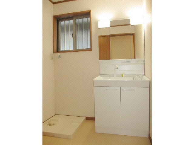 エストクールＳＡＮＥＩの物件内観写真